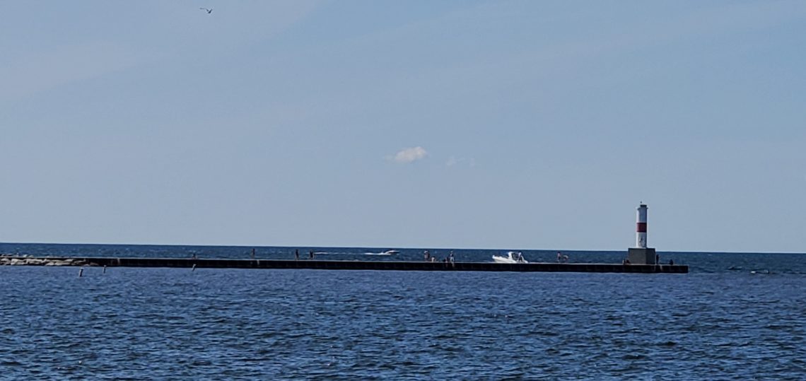 MICHIGAN LIGHTHOUSE SERIES – EXPLORE PETOSKEY BREAKWALL - Inspirational ...