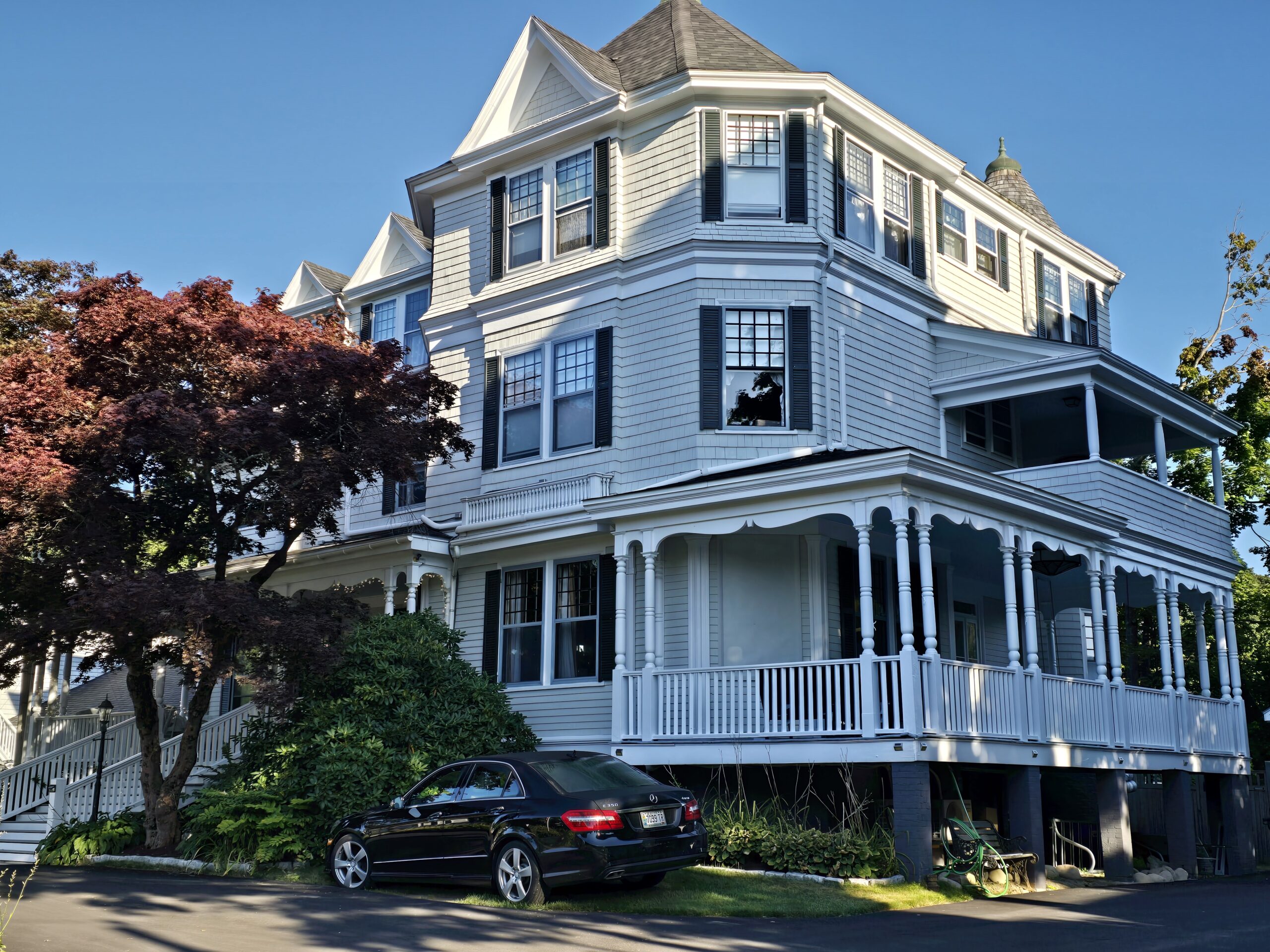 Moseley Cottage Inn & Town Motel